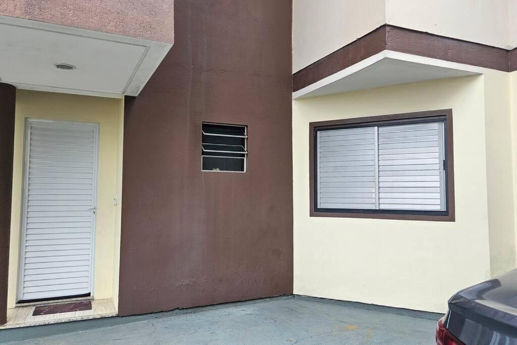 Apartamento Residencia Avila Sao Jose (Santa Catarina)