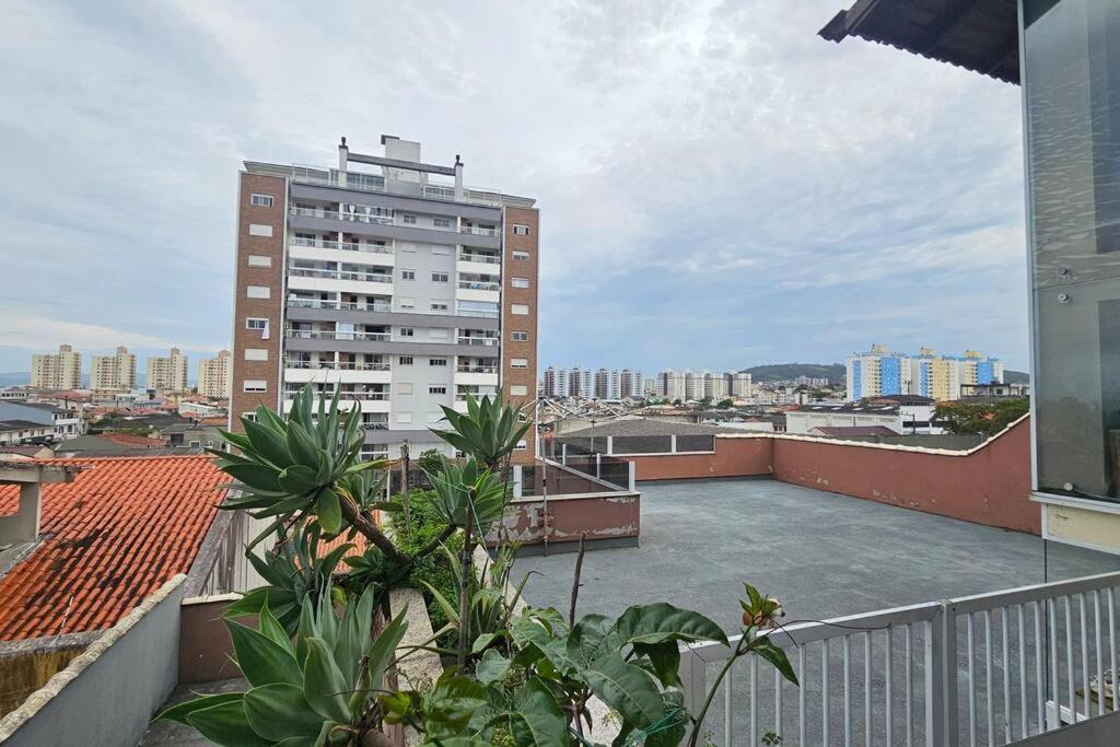 Residencia Avila *